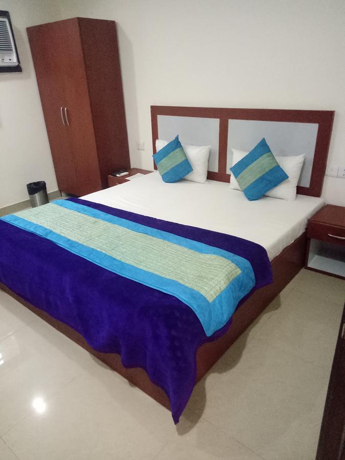 Hotel Nathu Palace New Delhi Eksteriør bilde